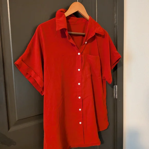 Red Short-Sleeve Button-Up Shirt - Women's Top - Picture 4 of 5